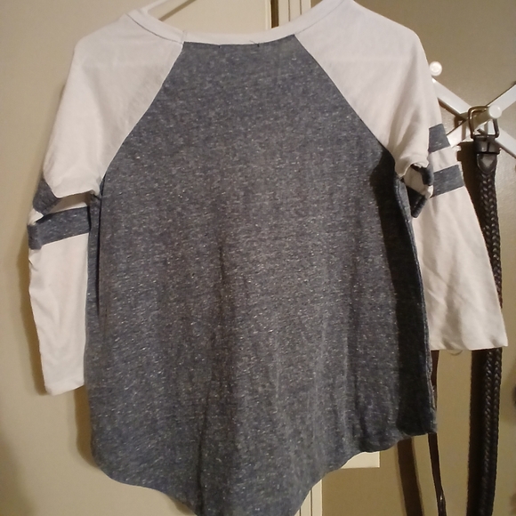 Nadine west quarter sleeve Shirt size medium - Picture 4 of 5